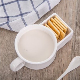 Mug tal-Cookie taċ-Ċeramika Magħqud
