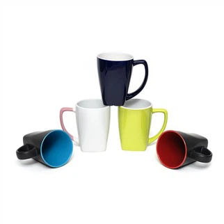 Mug tat-te taċ-ċeramika igglejżjat